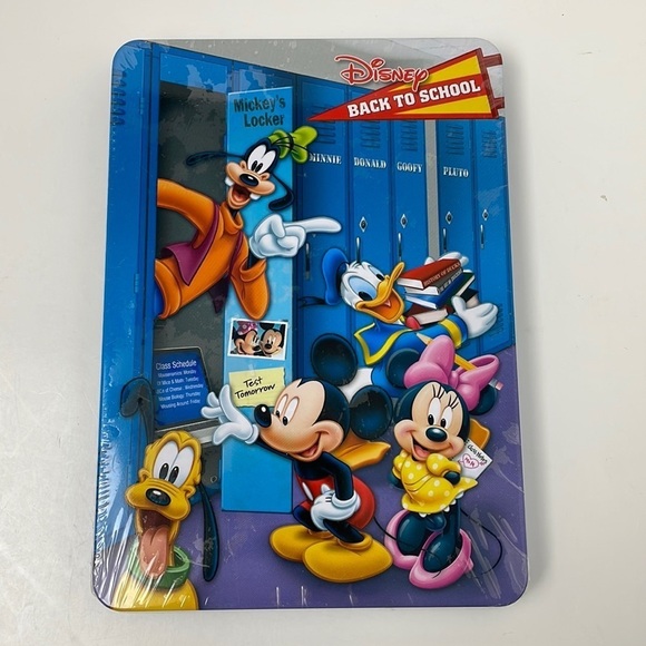 NEW! Mickey Minnie & Friends Back To School Set - Picture 6 of 6